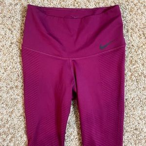 Nike zonal tight
